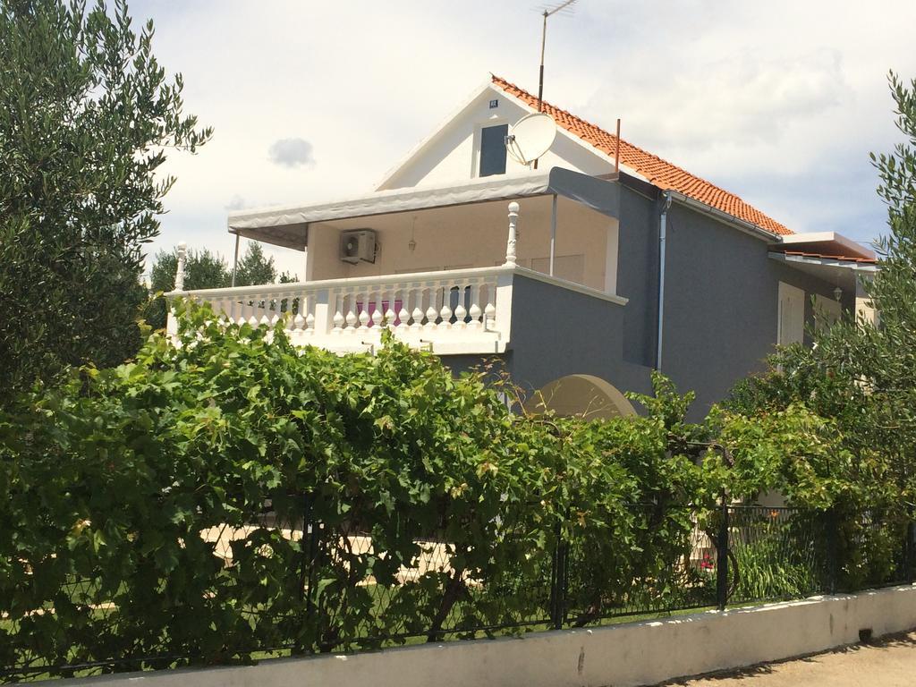 Apartments Milena Vodice Ngoại thất bức ảnh